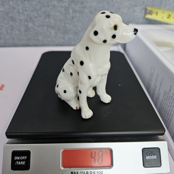 Vintage Dalmatian Porcelain Figurine - Picture 3 of 11